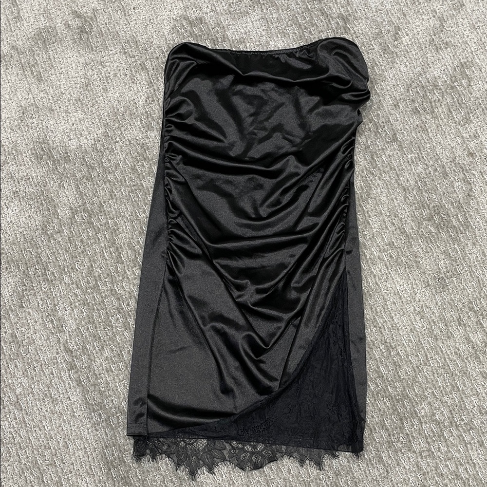 SHEIN Black Strapless Dress